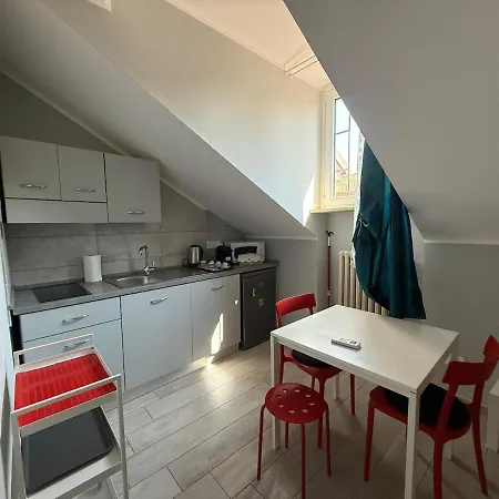 Апартаменты Splendida Mansarda Nel Cuore Della Citta